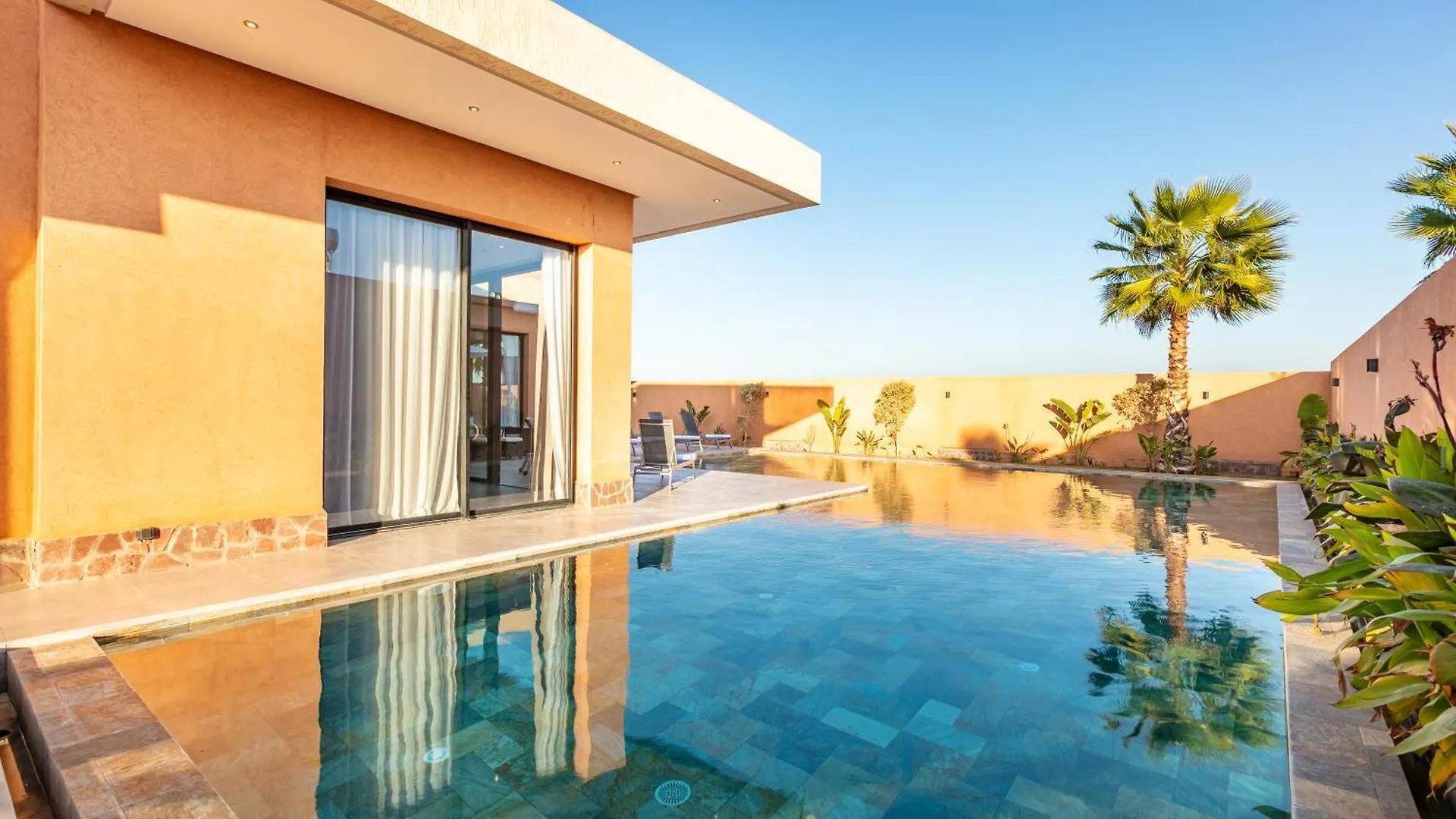 Villa NEW, La Perle Rouge, Piscine chauffée, Personels Marrakesh